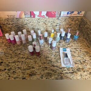Bundle of nail polish BRAND NEW